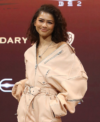 2026 Dune Part Two Press Conference Zendaya Light Pink Oversized Leather Jacket Right
