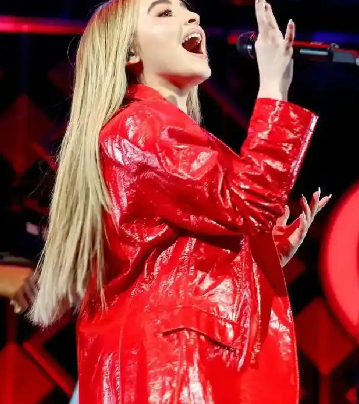 Sabrina Carpenter iHeartRadio Jingle Ball Red Leather Blazer
